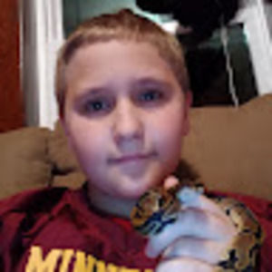 Meet your Posher, Ethan